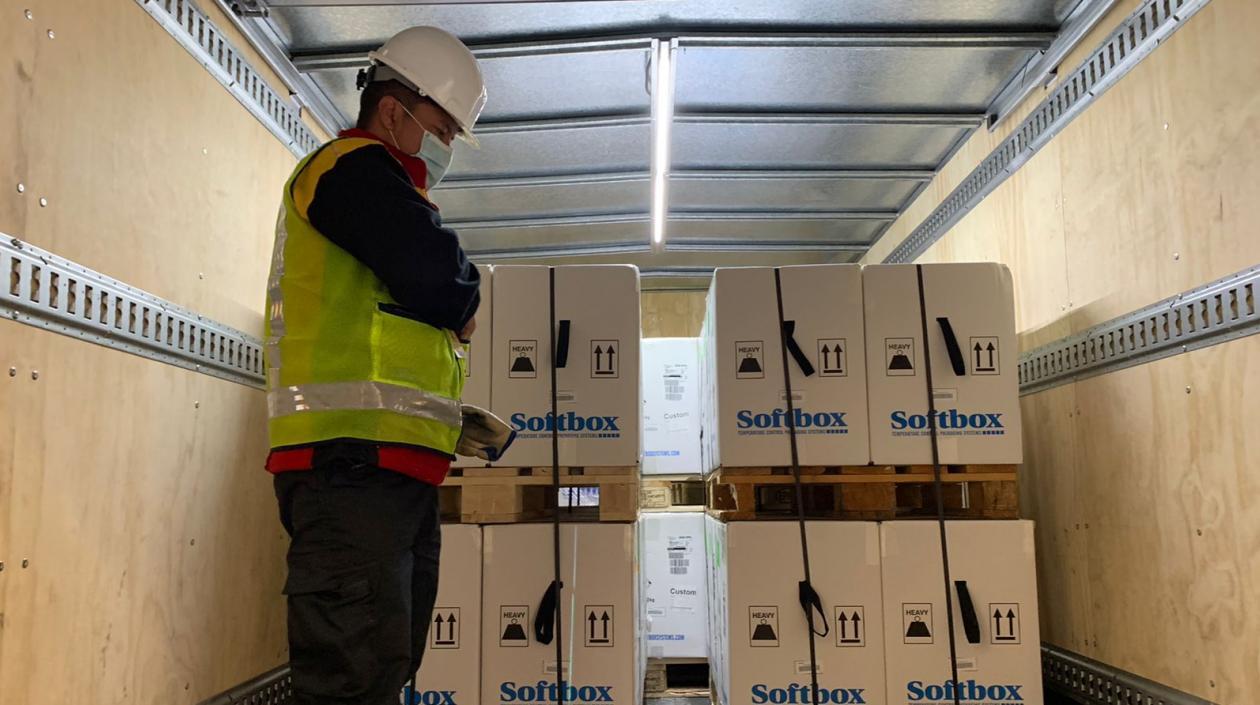 Imagen de las vacunas que llegaron.