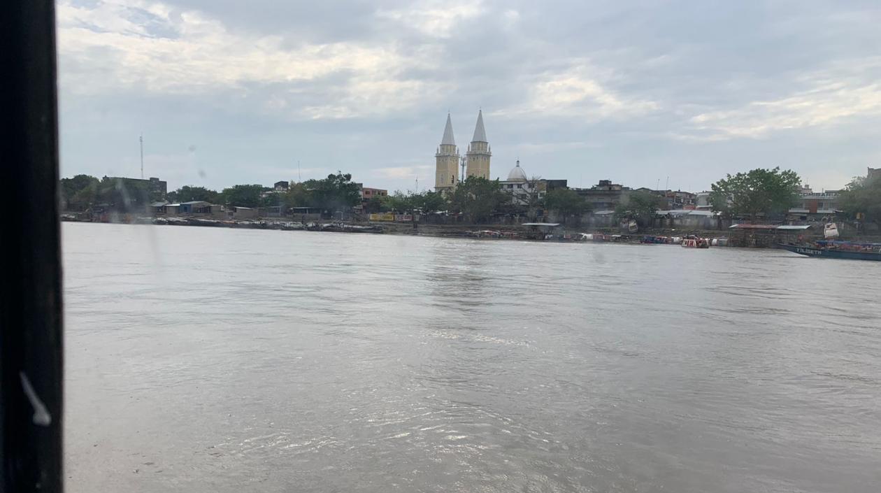 Río Magdalena, frente a Magangué.