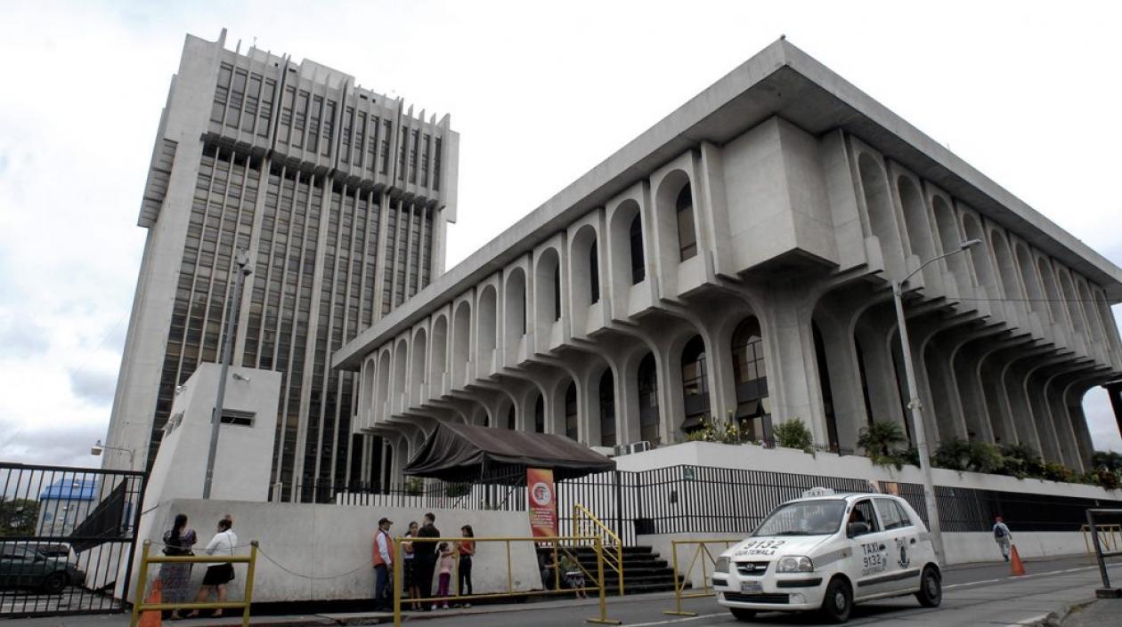 La mujer fue trasladada la Torre de Tribunales del Organismo Judicial.