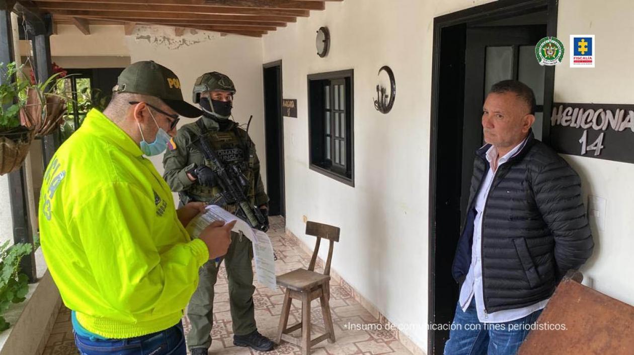 La Policía captura a 'Mario Bros'.