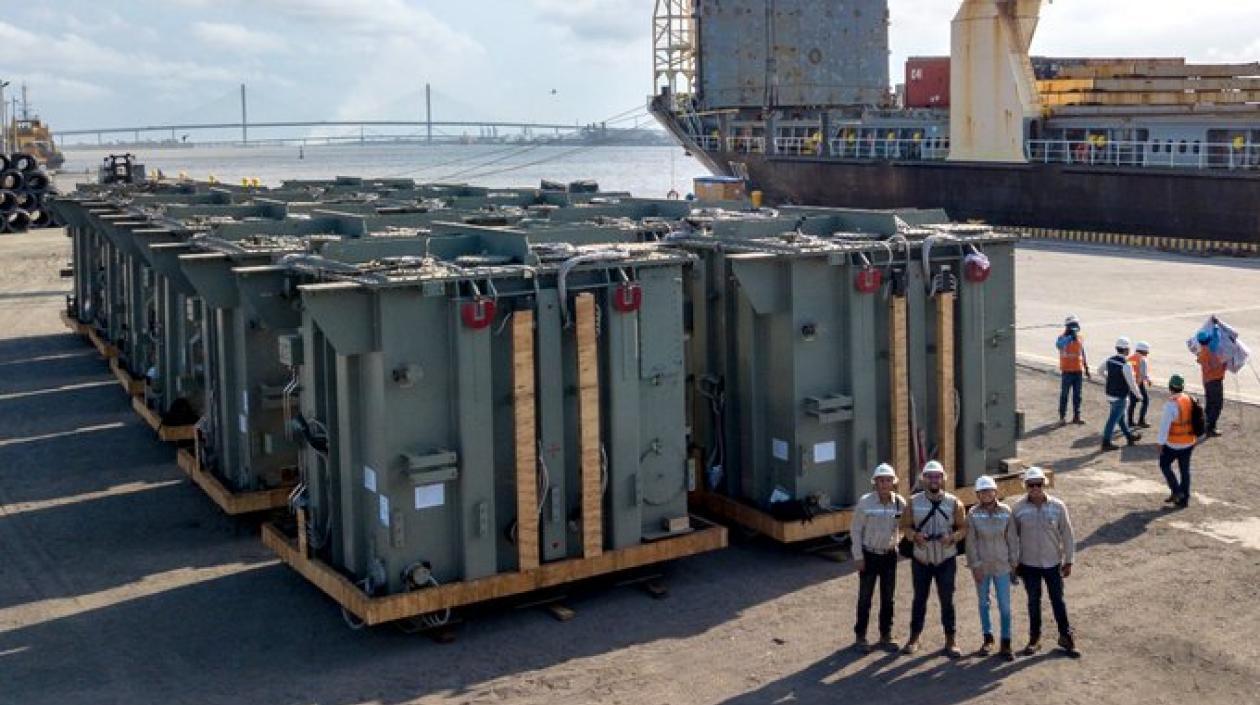 Los transformadores en el Puerto de Palermo.
