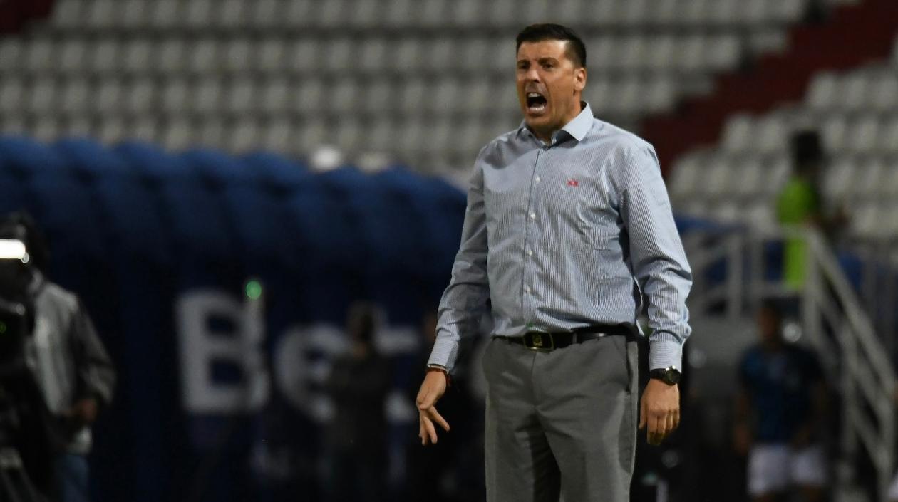 Juan Cruz Real, entrenador de Junior. 