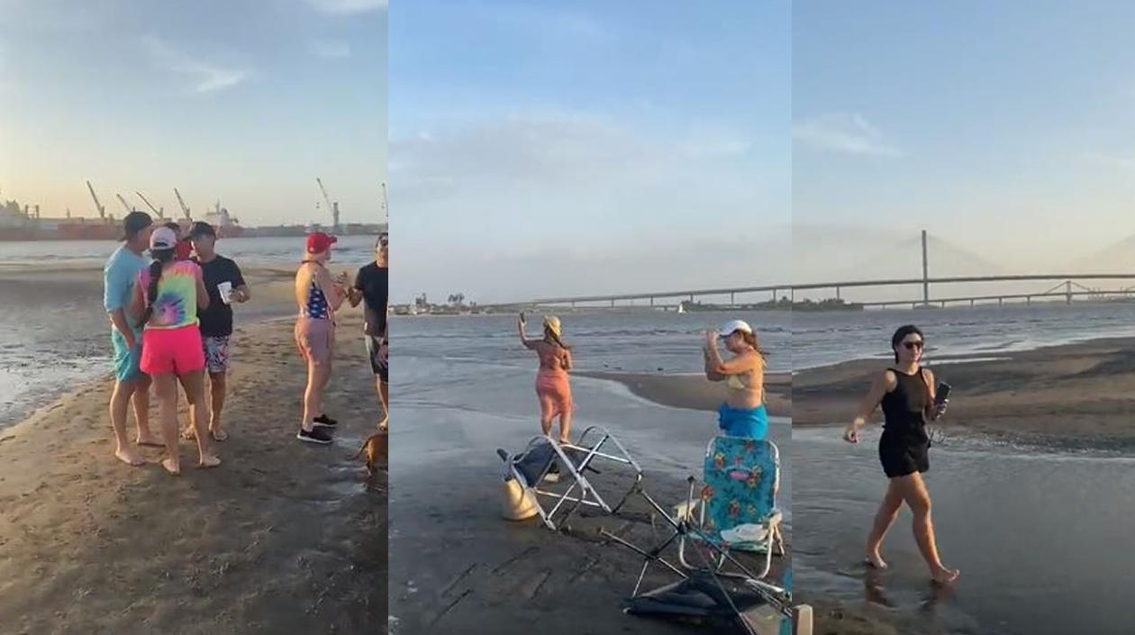 Visitantes recreándose en 'Isla Pechuga'.