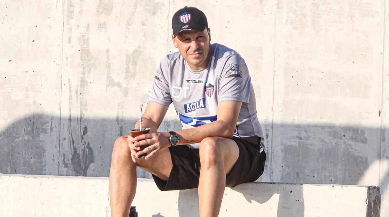 Juan Cruz Real, entrenador de Junior. 