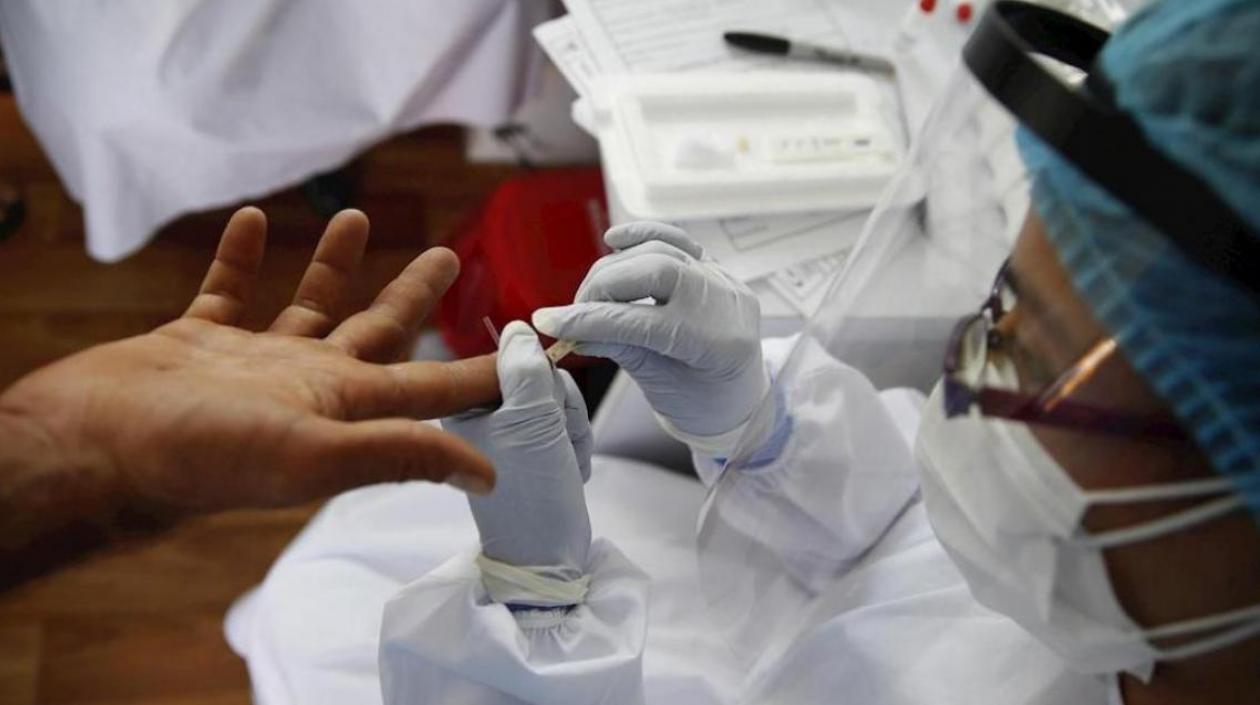 Prueba rápida para detectar el Covid-19.