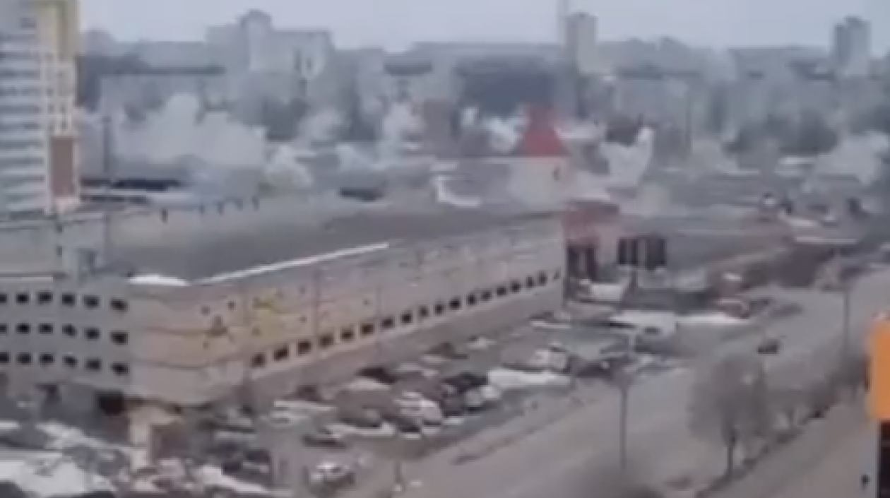 Imagen del ataque con misiles.