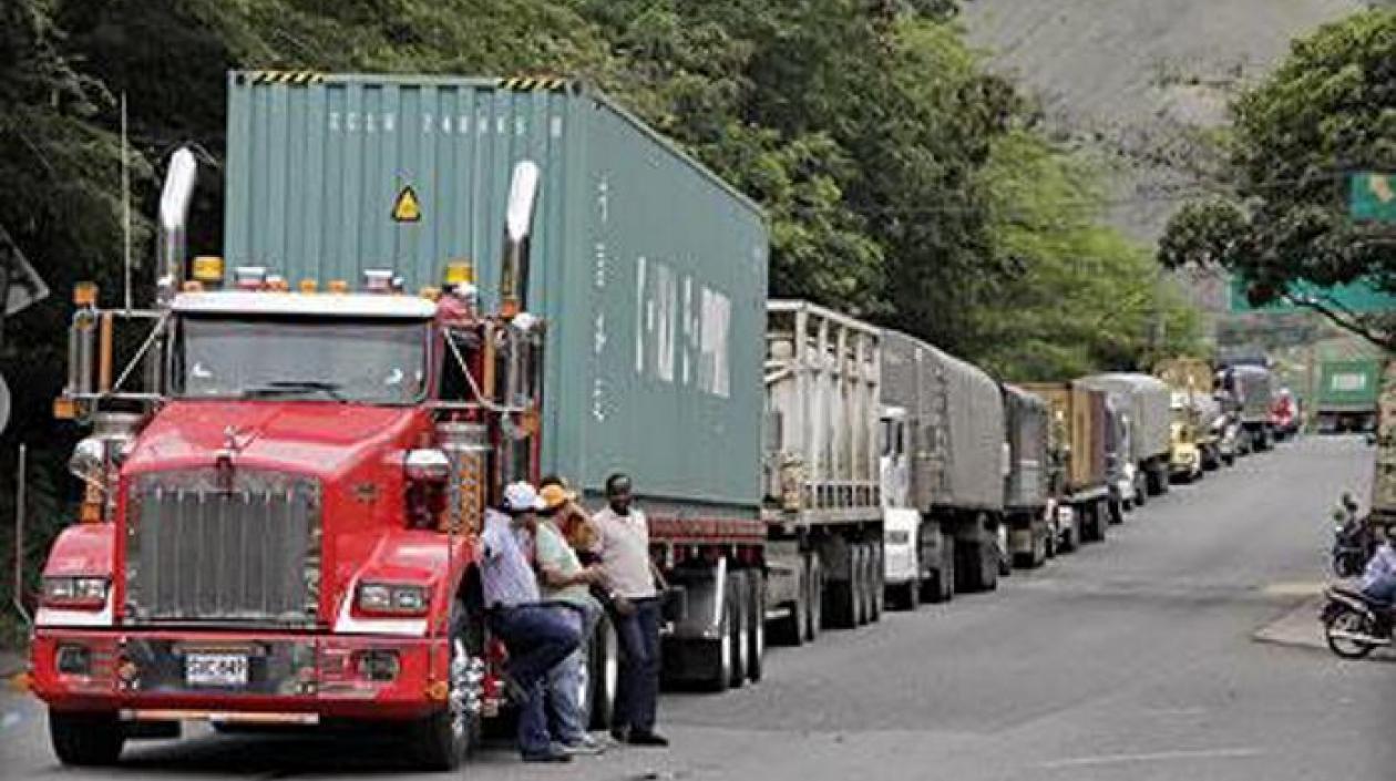 Sector transportador de carga afectado por atentados.