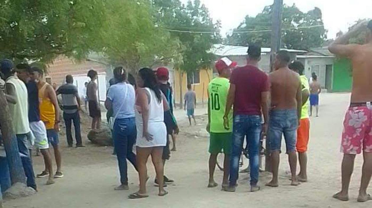 Lugar donde fue baleado el hombre en Santo Tomás. 