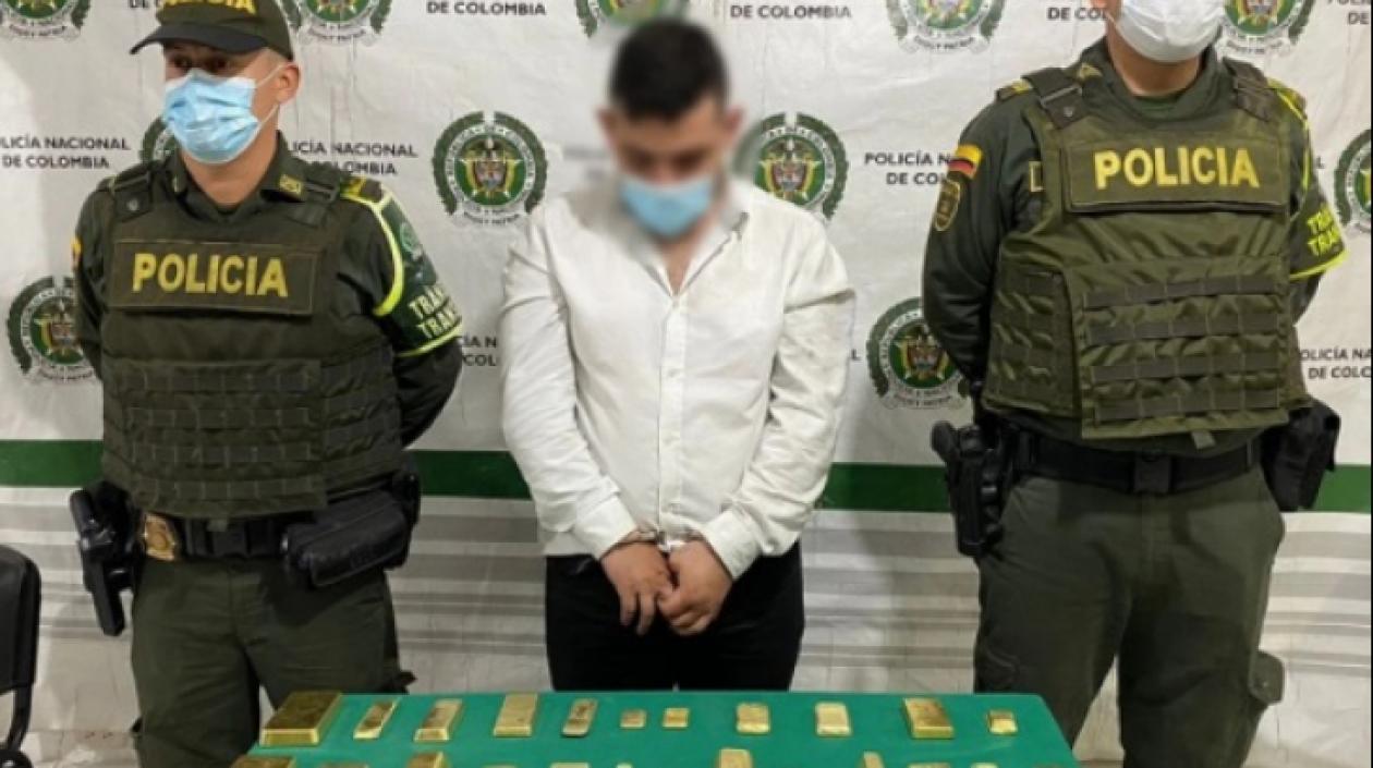 Capturado que transportaba los lingotes de oro.