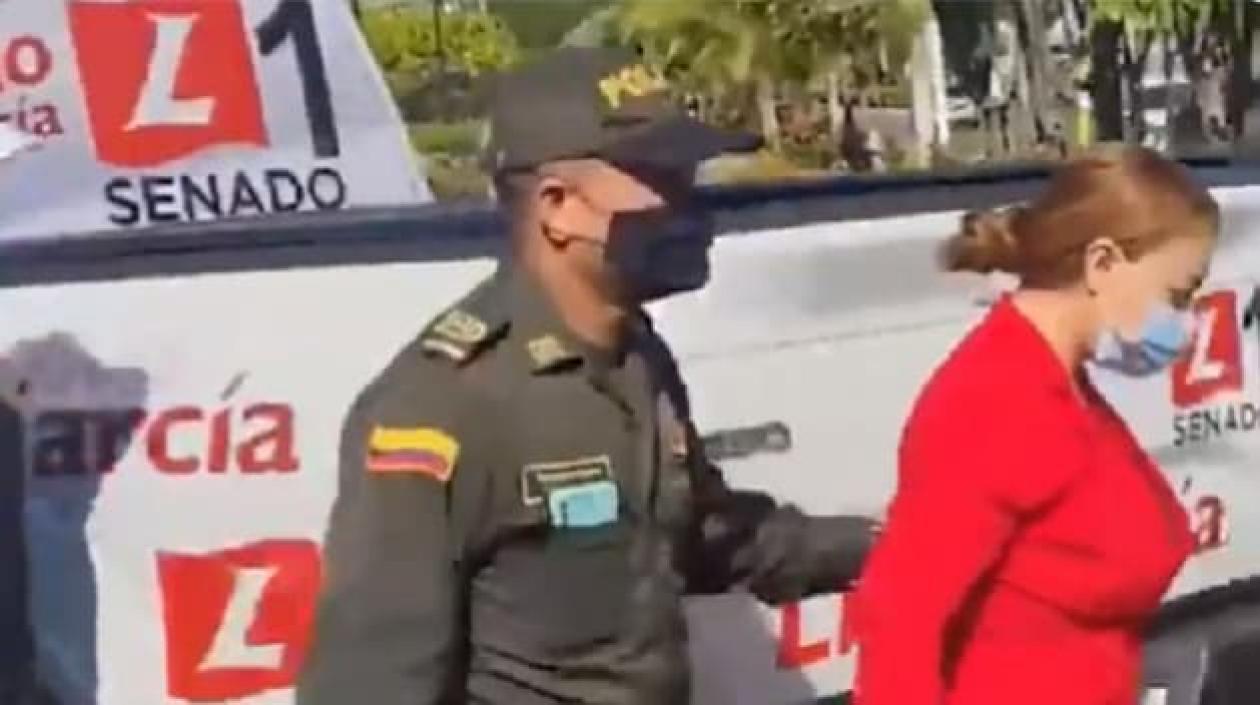 Procedimiento de captura de la Concejal Gloria Estrada.