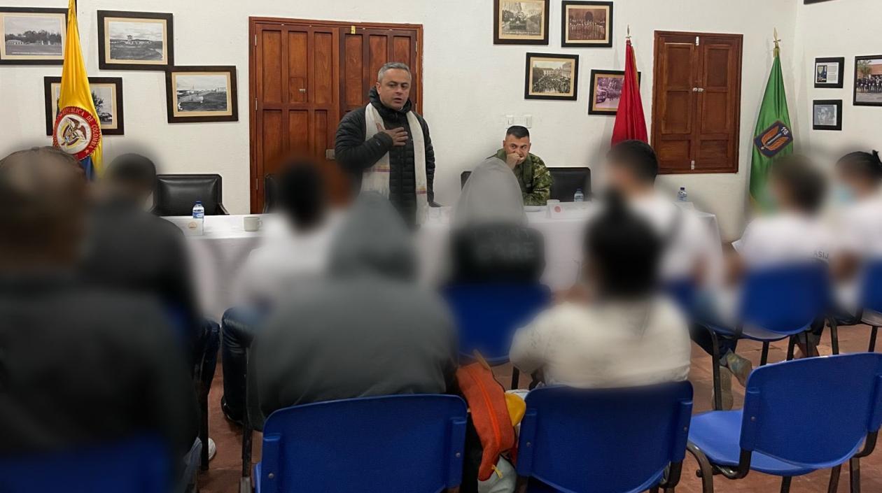 Los guerrilleros desmovilizados. 