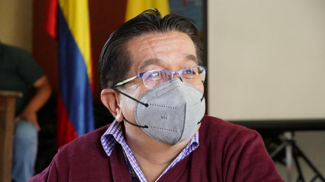 El ministro de Salud y Protección Social, Fernando Ruiz Gómez.