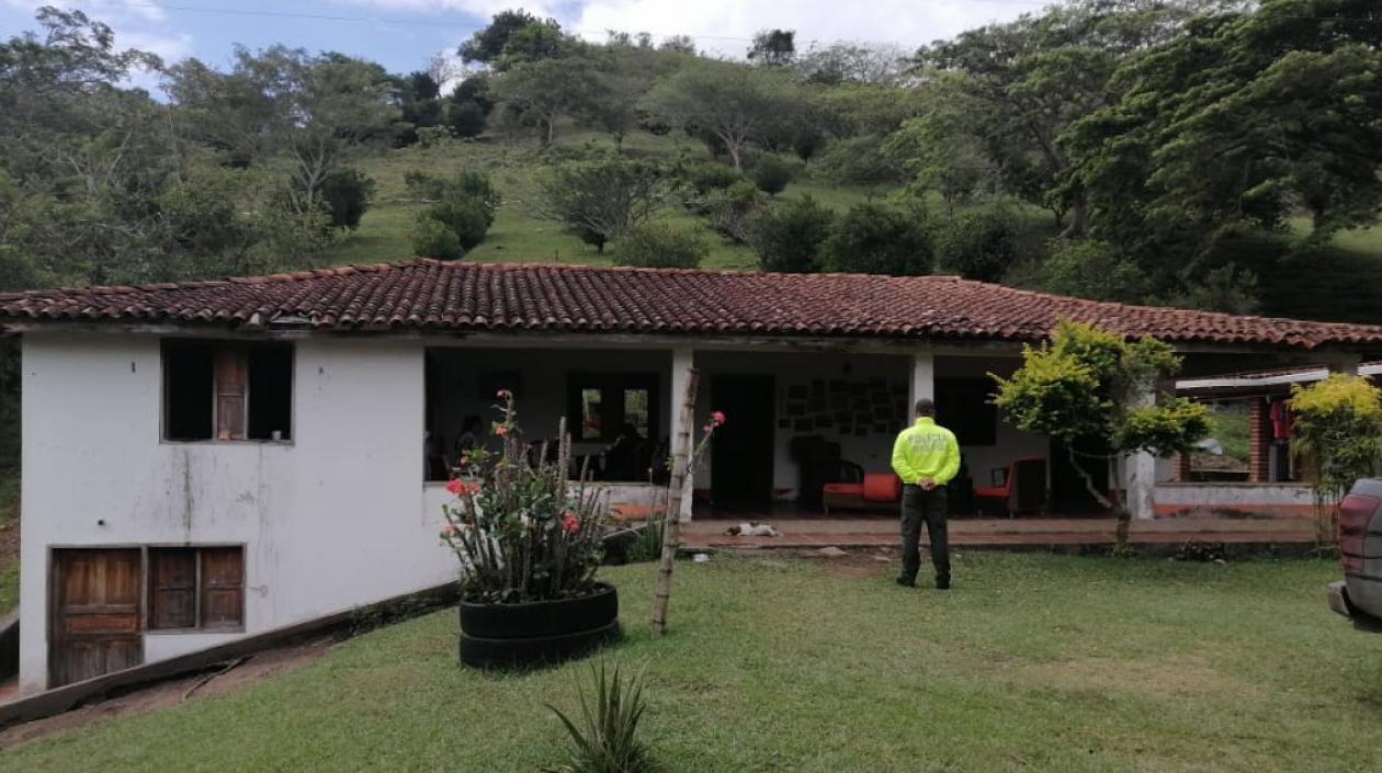 Fiscalía y Policía incautan bienes por narcotráfico.