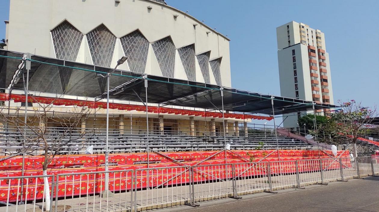 Uno de los palcos en la Plaza de la Paz.