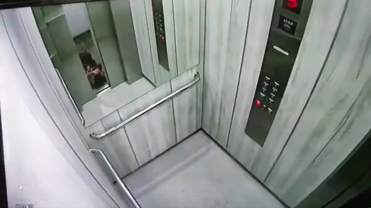 Imagen del ataque a la joven.