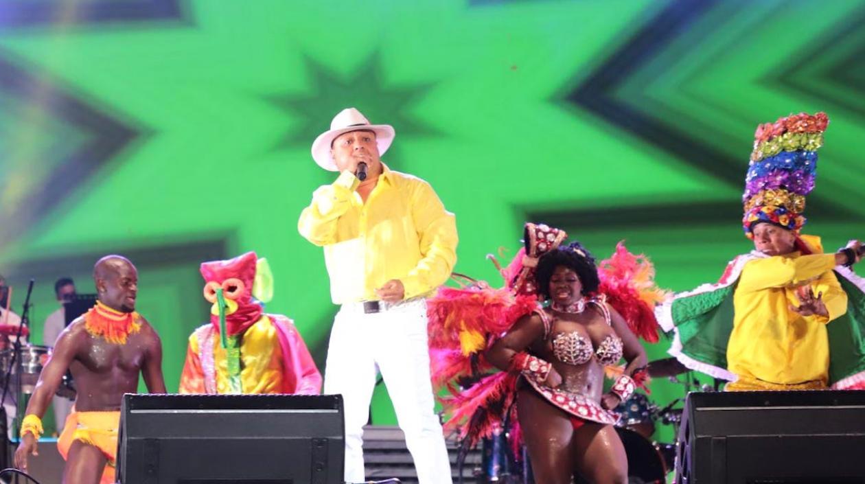 Presentación de Rafael Santos.