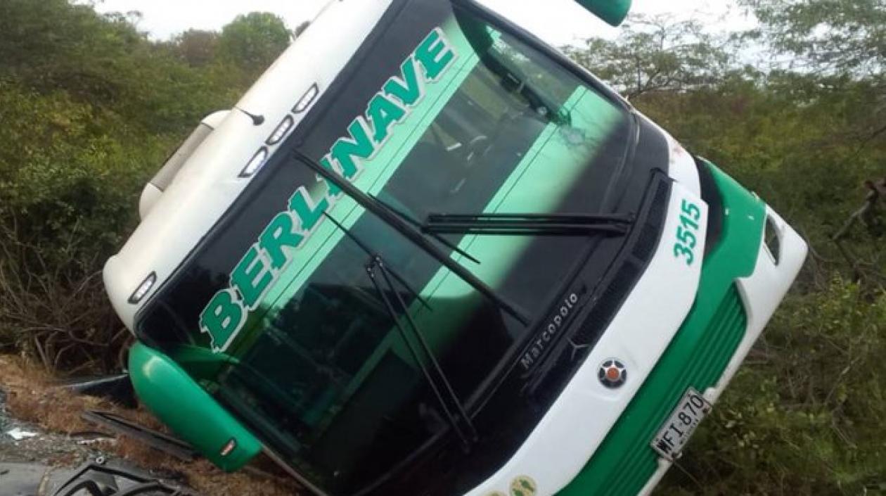 Bus de Berlinas accidentado.