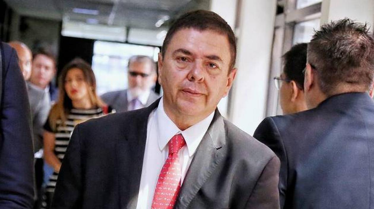 Luis Ignacio Lyons España, abogado.