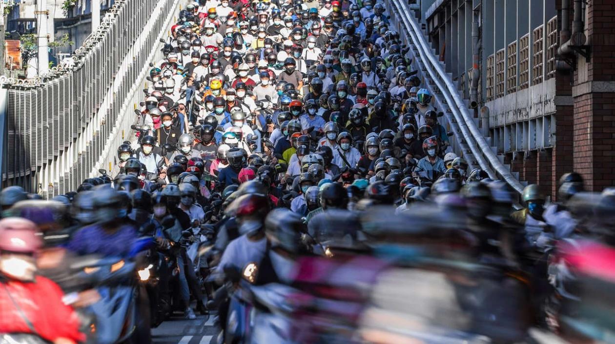 Aspecto de la movilización de protesta de motociclistas en Bogotá.