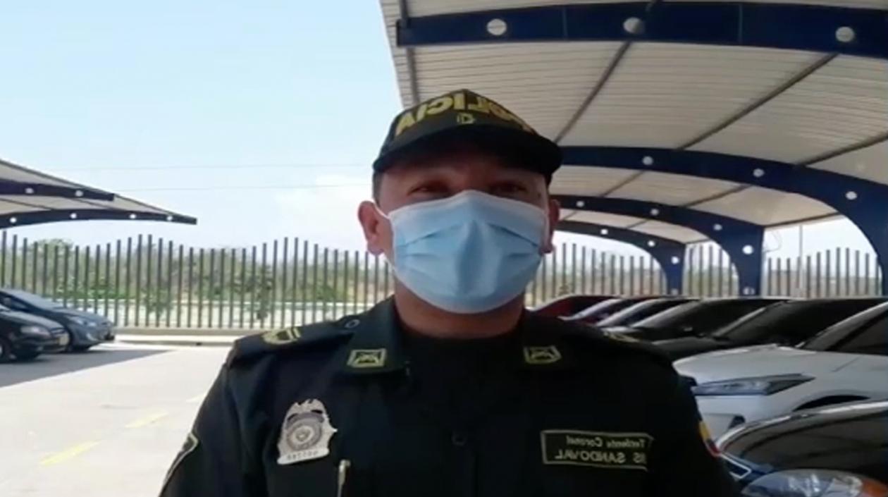 Teniente Coronel Luis Sandoval. 