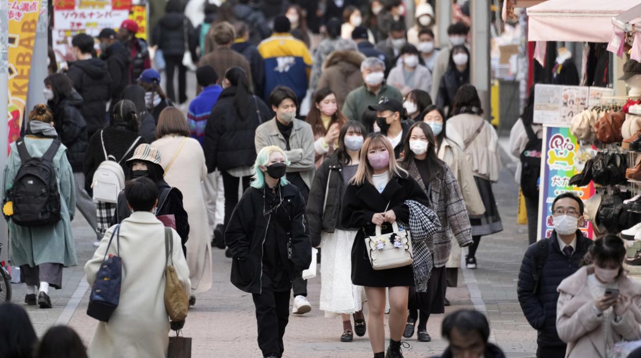 El veto de entrada nipón se mantendrá por el momento para 56 países, entre ellos Rusia.