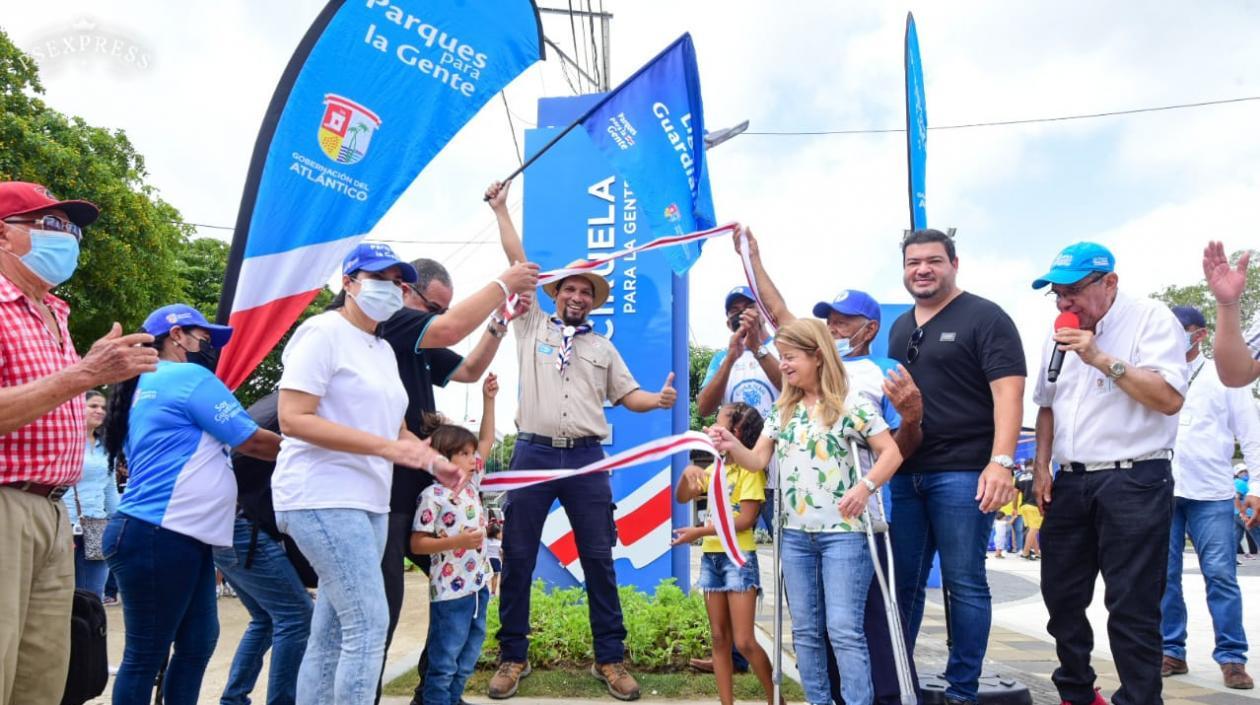 Elsa Noguera en la entrega de la Plaza de la Ciruela.