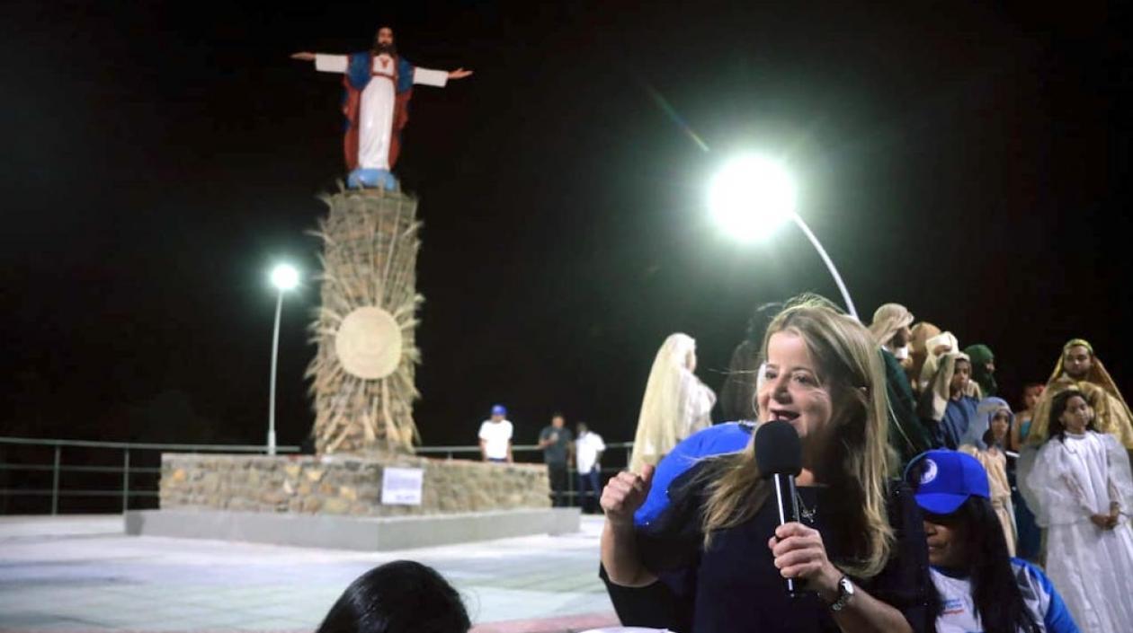 La Gobernadora Elsa Noguera durante la inauguración.