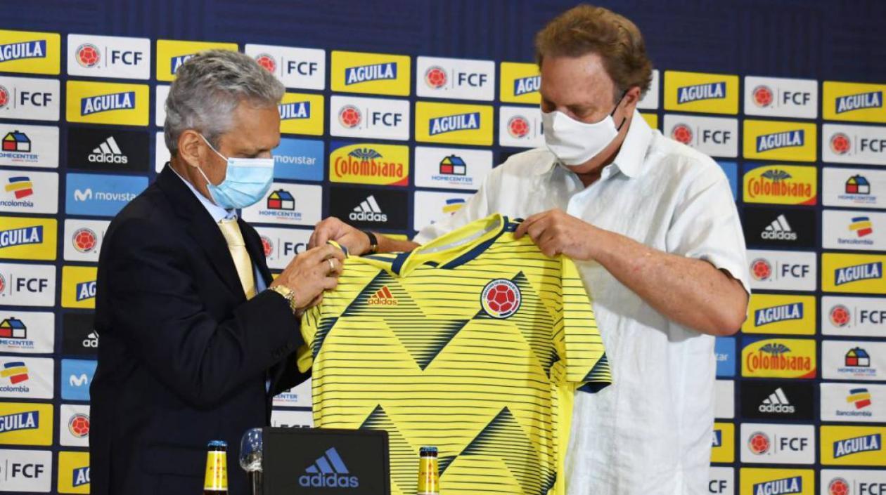 Reinaldo Rueda y Ramón Jesurún. 