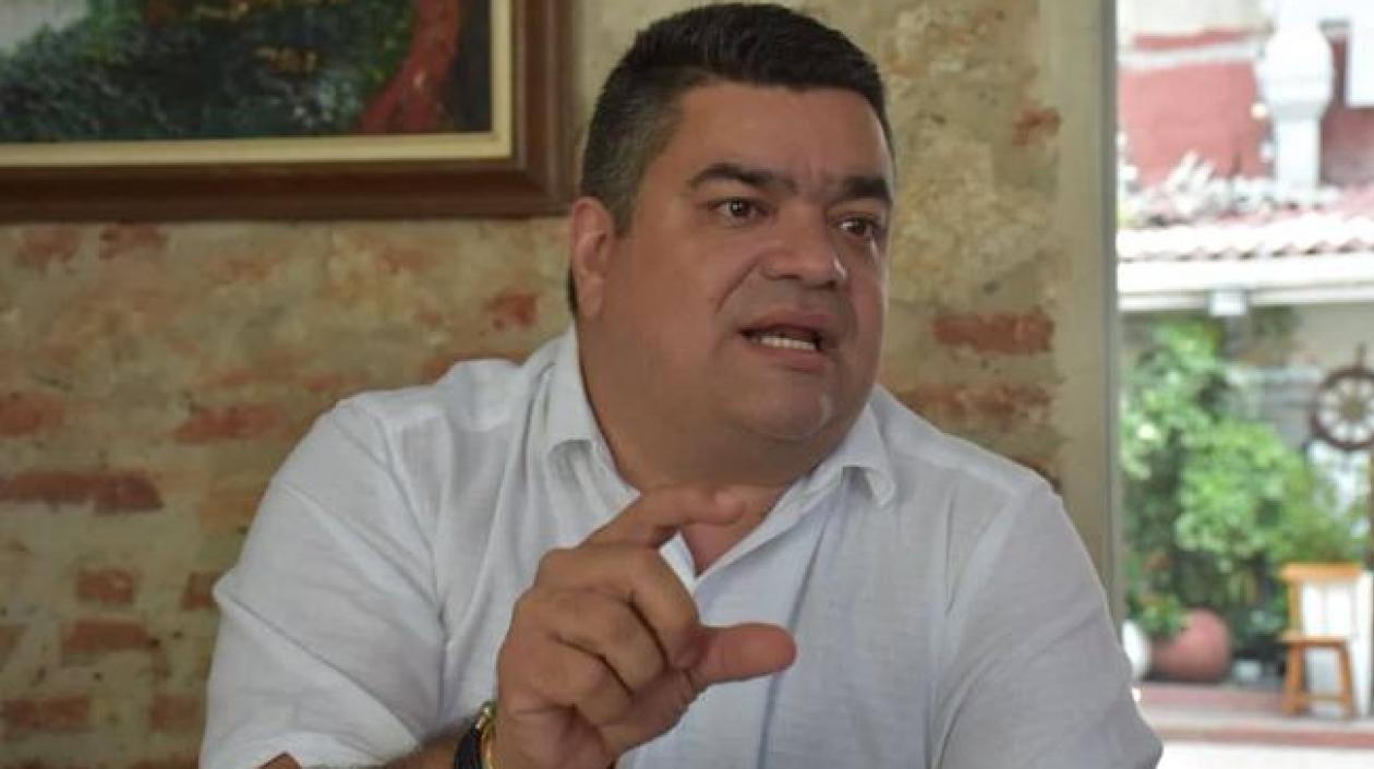 Carlos Félix, Secretario del Interior de Bolívar.