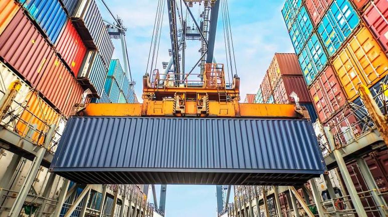 Las importaciones de productos manufacturados supusieron el 77,5 % del total comprado por Colombia en el exterior en febrero.