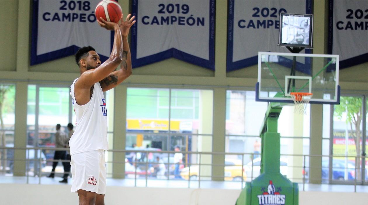 Tony Trocha, una de las figuras de Titanes. 