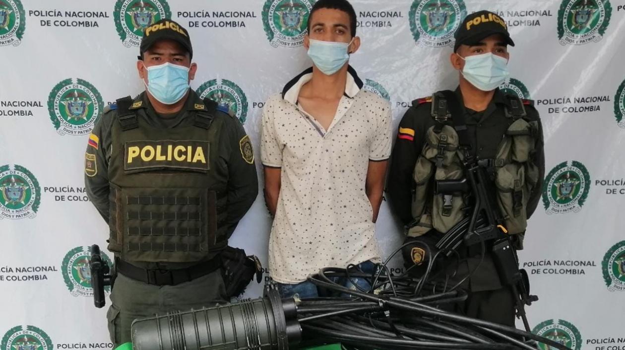 Armando Peralta tras ser capturado por la Policía. 