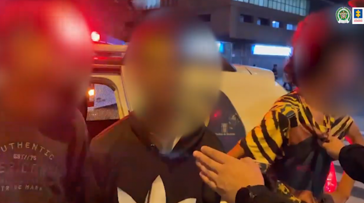 Los tres capturados en Medellín.