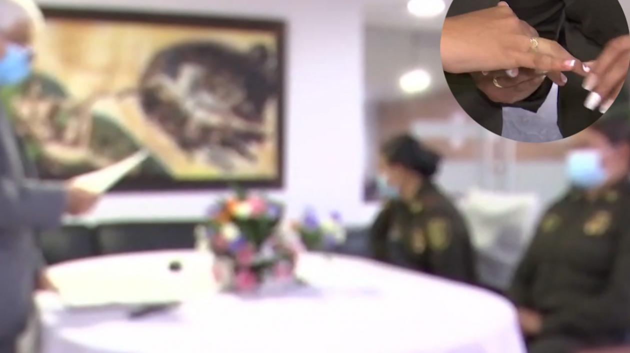 Ceremonia de las mujeres en la Notaria 36 de Bogotá.