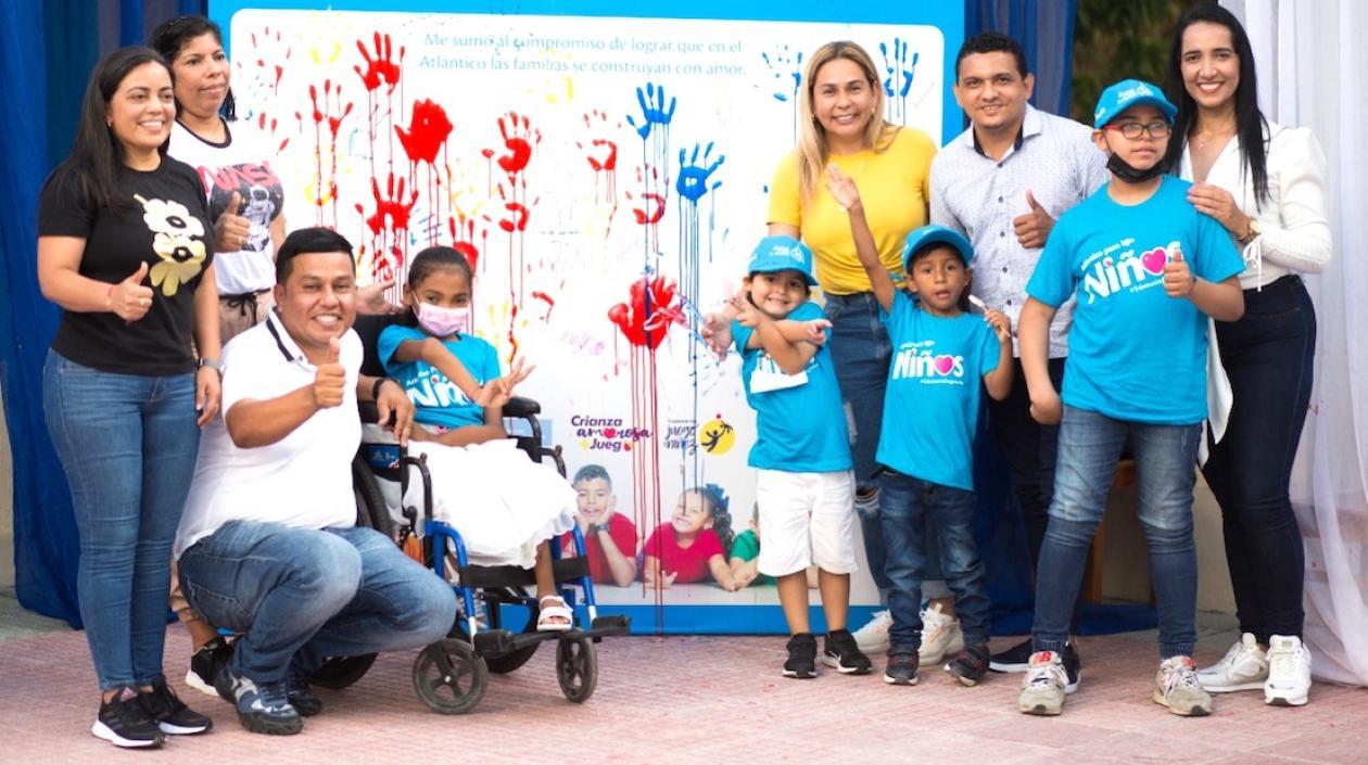 Participantes en la firma del pacto en Usiacurí.