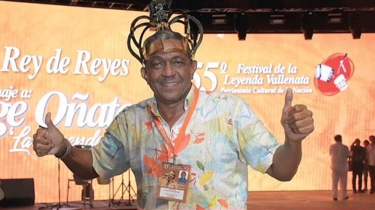 Almes Granados tras ser coronado.