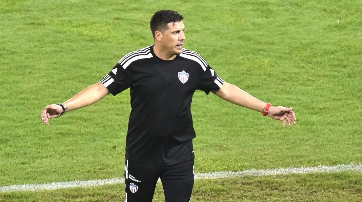 Juan Cruz Real, DT del Junior.