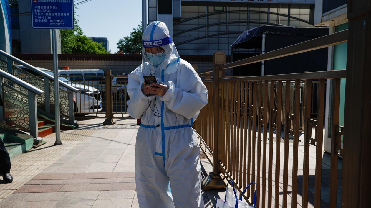 La Comisión Nacional de Sanidad de China anunció hoy el fallecimiento de 32 personas por Covid-19.