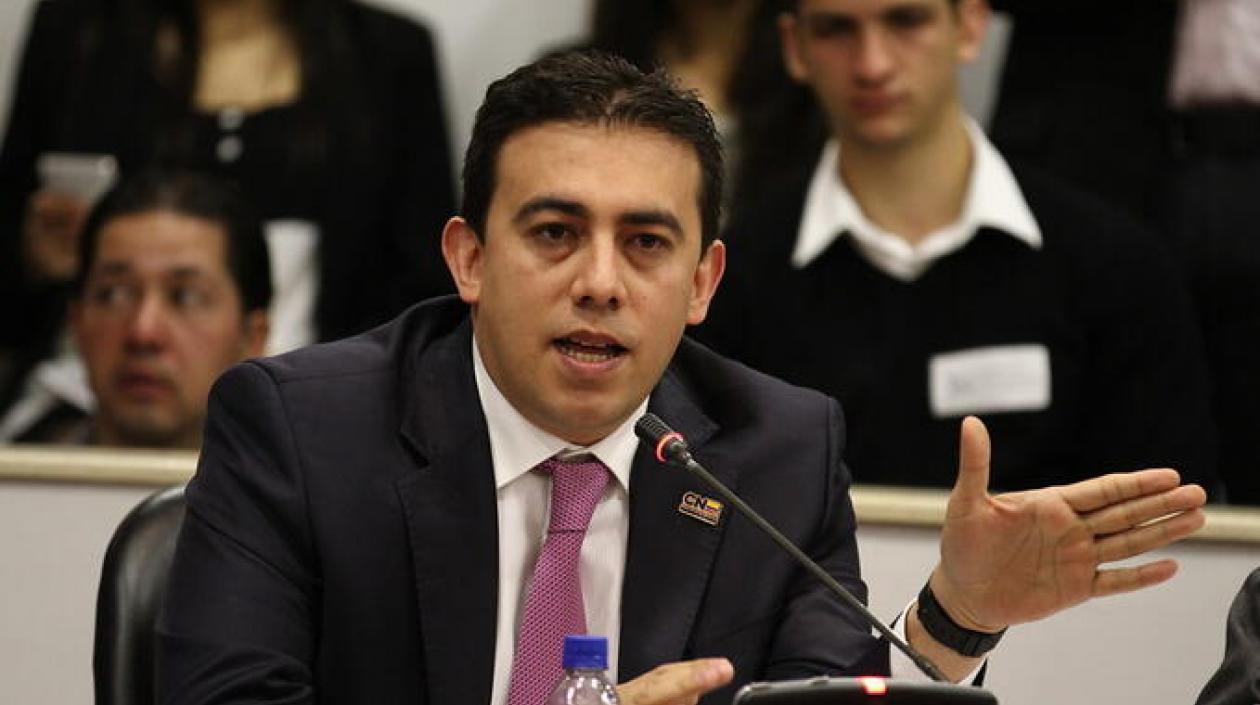 Alexander Vega, Registrador Nacional,