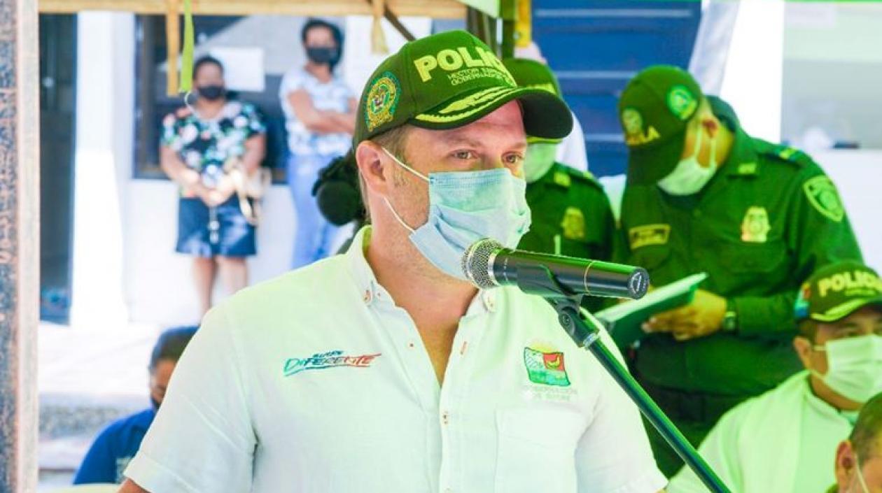 Héctor Olimpo Espinosa, gobernador de Sucre.