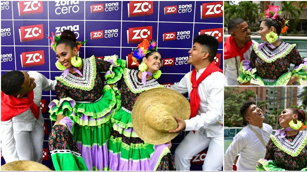 Los integrantes de la Corporación Artística Javier Rodríguez durante su visita a Zona Cero.