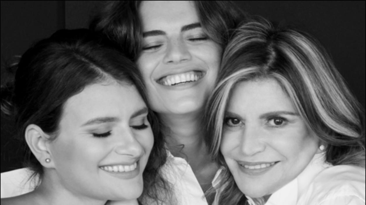 La diseñadora Francesca Miranda y sus hijas Daniella y Sofía. v