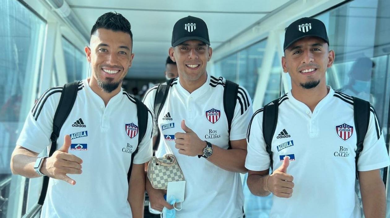 Fernando Uribe, Sebastián Araujo y Carlos Esparragoza de camino a Tuluá. 