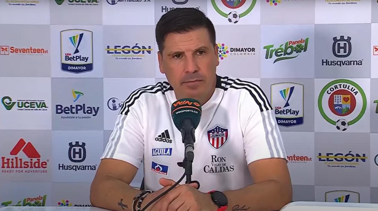 Juan Cruz Real, entrenador de Junior. 