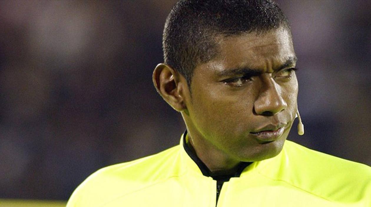 Imer Machado, ex árbitro colombiano. 