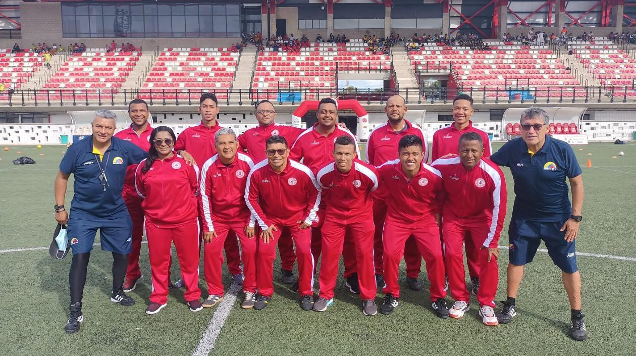 Técnicos capacitados por la FCF en el Atlántico. 