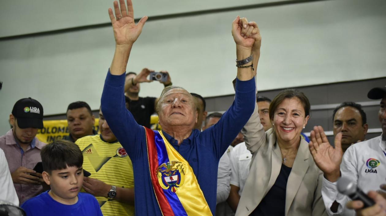 Rodolfo Hernández e Íngrid Betancourt.