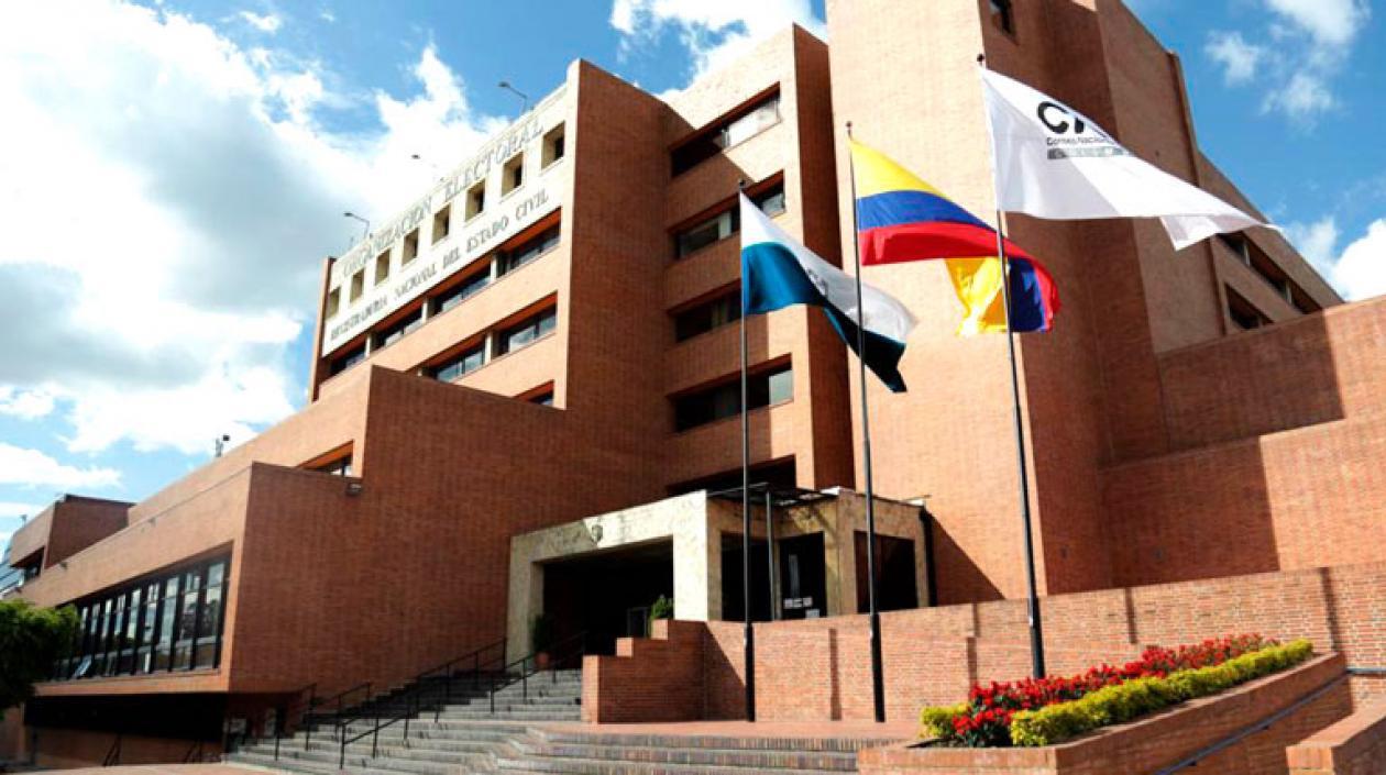 Los ciudadanos deben estar atentos para votar de manera segura.