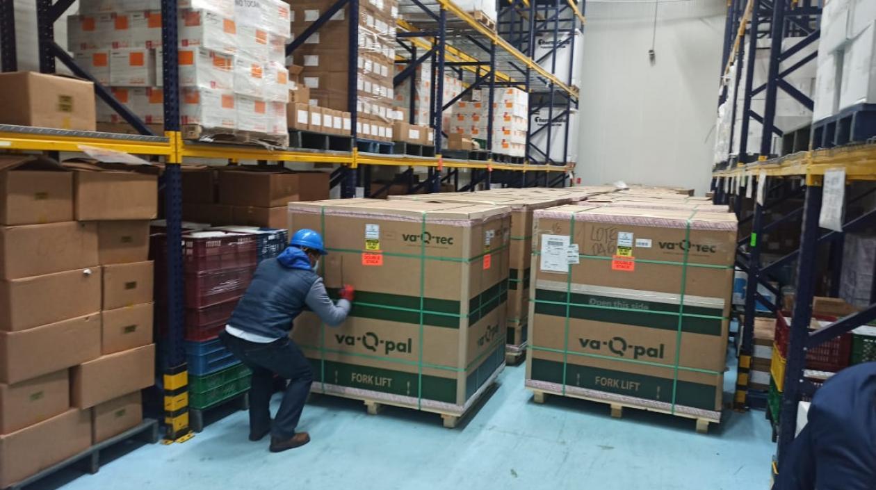 Vacunas de Moderna en las bodegas del Ministerio de Salud.