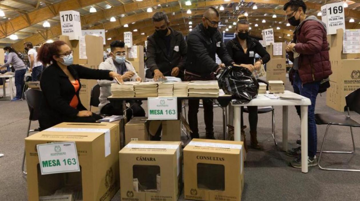 Jurados de votación.